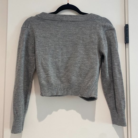 J.O.A Twist Front Crop Sweater - Picture 3 of 4